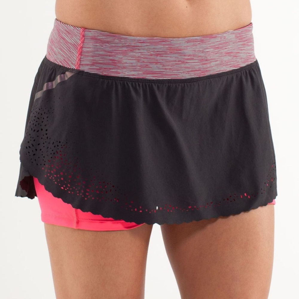 Lululemon Run A Marathon Skirt